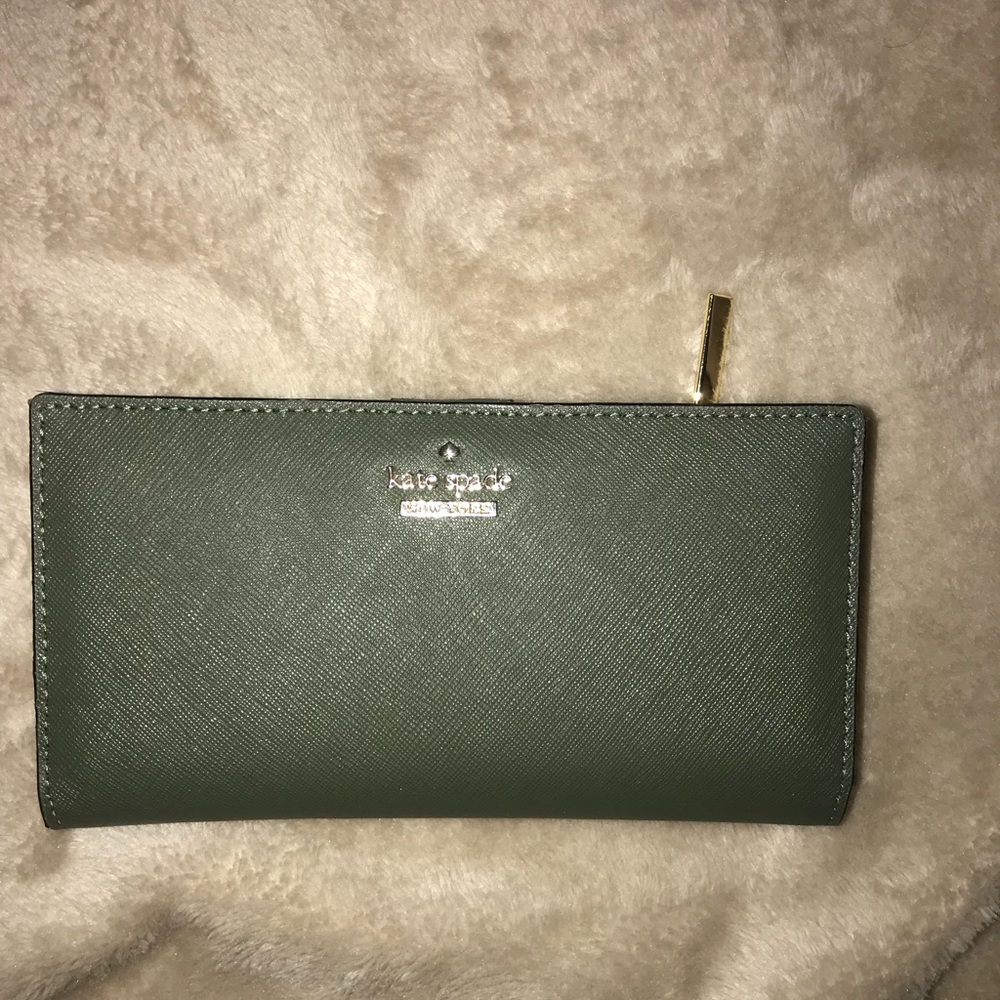 Kate spade purse & matching wallet - Picture 1 of 3